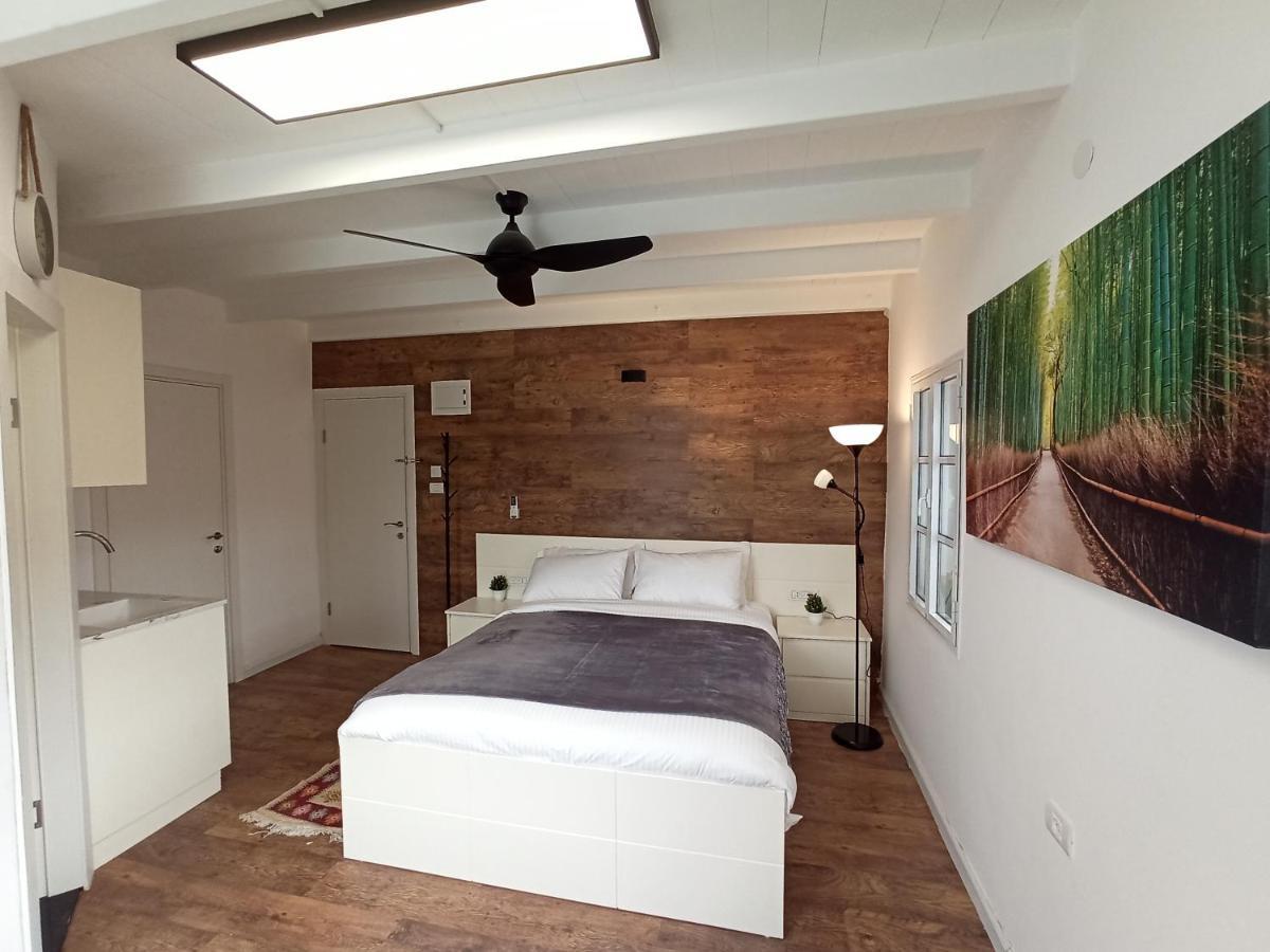 Boutique 22 Guest Rooms Haifa Luaran gambar
